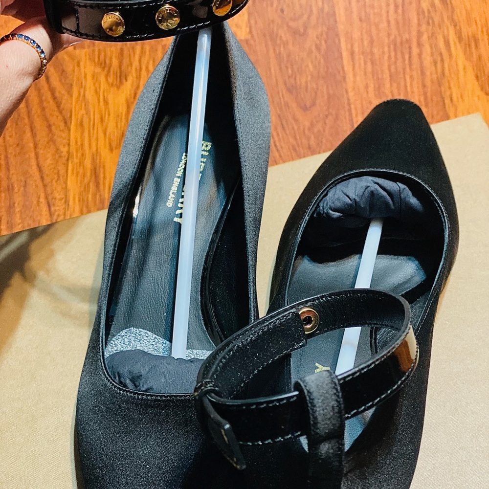 Burberry Satin Pumps- Black 36.5